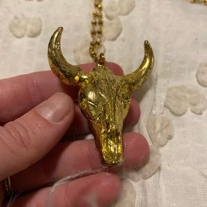 Betsy pittard designs - cow skull / longhorn necklace. Gold. Western